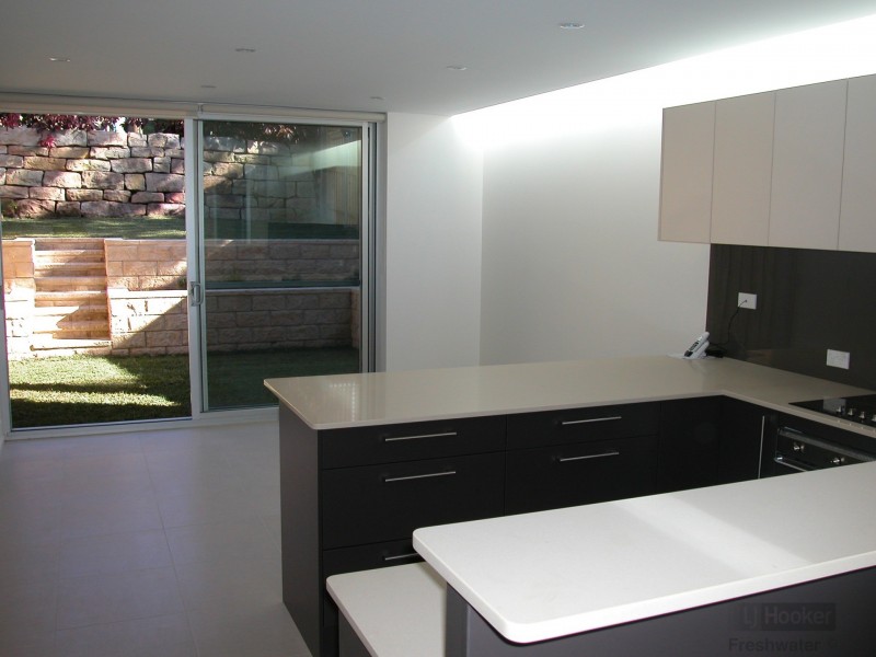 14 Carrington Parade, Freshwater NSW 2096