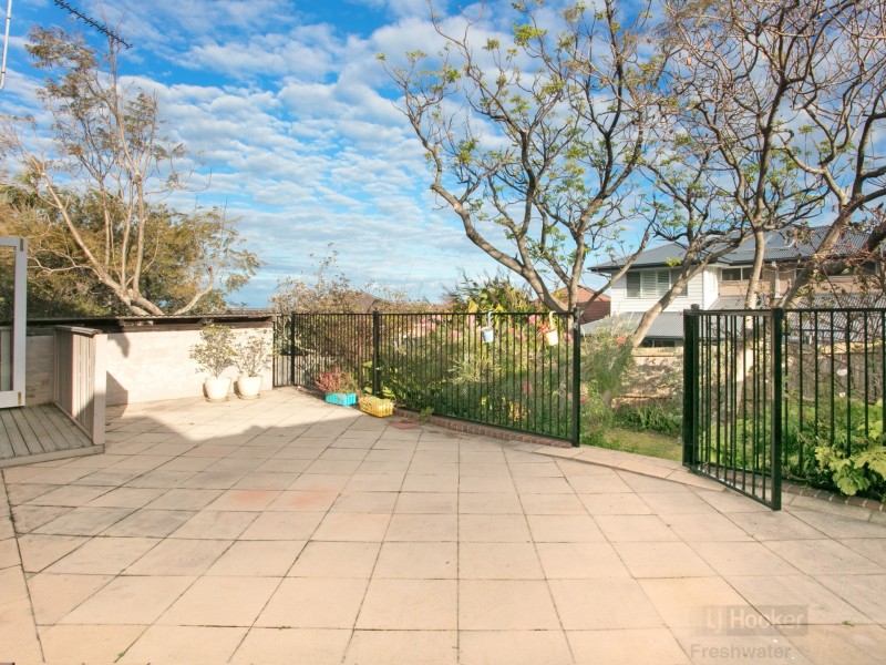 21 Jocelyn Street, North Curl Curl NSW 2099