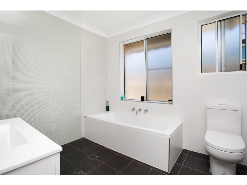 4 Tor Road, Dee Why NSW 2099