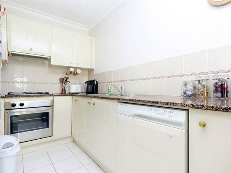 7/11 Gulliver Street, Brookvale NSW 2100