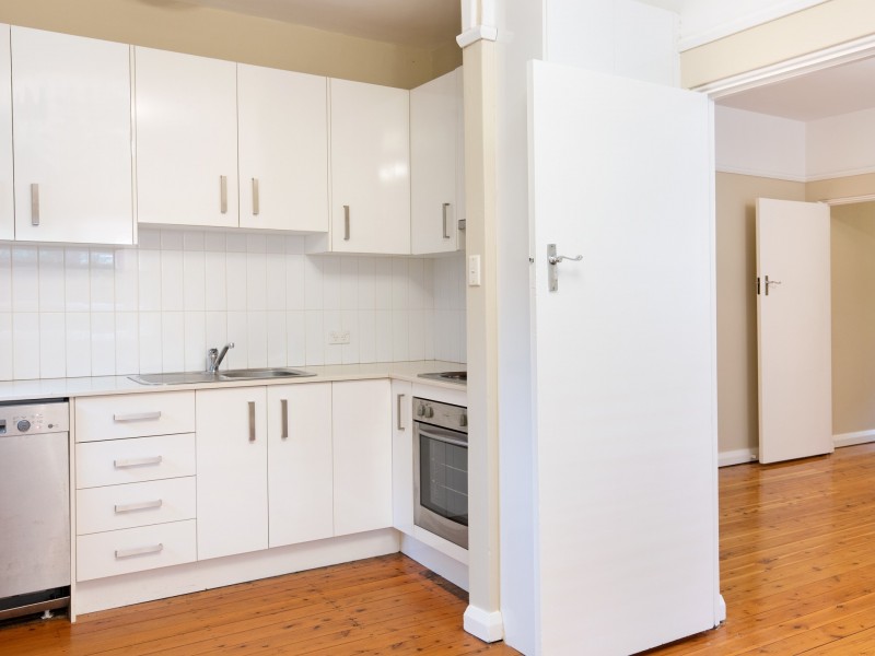 1/2 Cameron Avenue, Manly NSW 2095