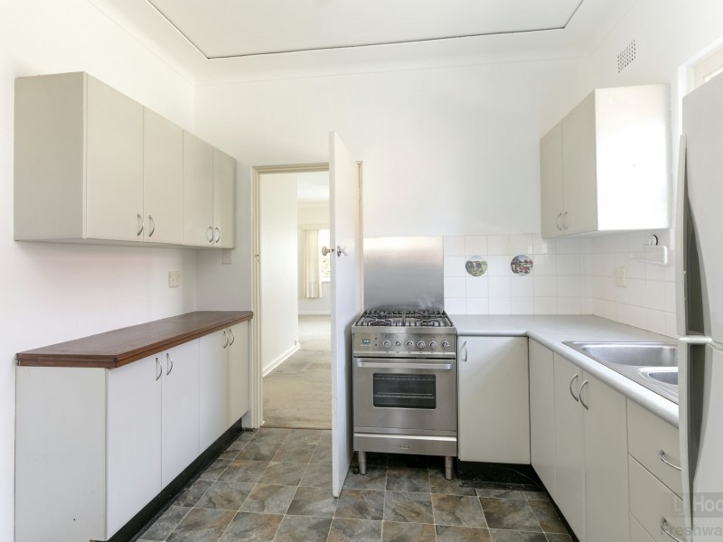 32A Pine Avenue, Narraweena NSW 2099