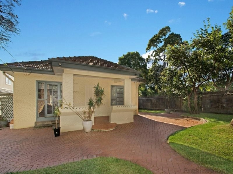 22 Sterland Avenue, North Manly NSW 2100