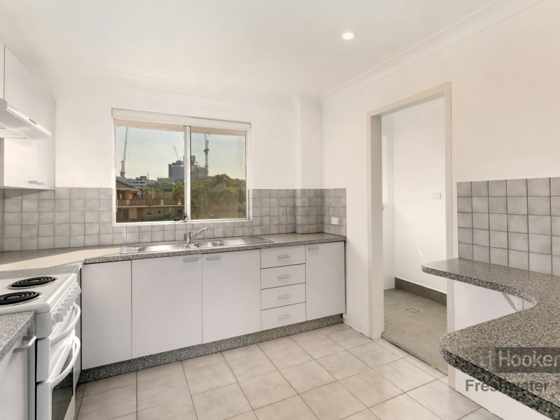 15/70 Oaks Avenue, Dee Why NSW 2099