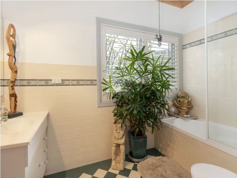 43 Jocelyn Street, North Curl Curl NSW 2099