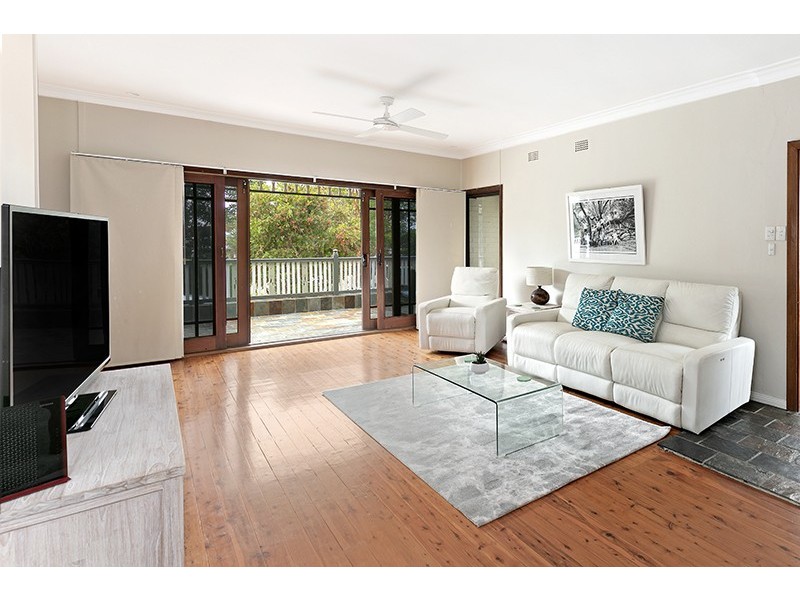 6 Coles Road, Freshwater NSW 2096