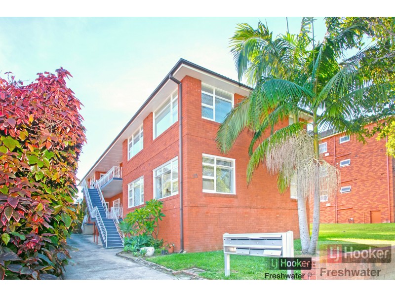 1/15 Wyuna Avenue, Freshwater NSW 2096