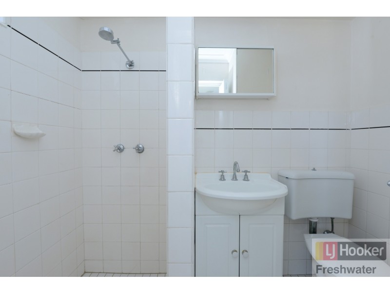 23/15 Kooloora Avenue, Freshwater NSW 2096