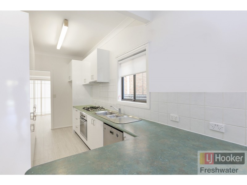 64 Wyadra Avenue, Freshwater NSW 2096