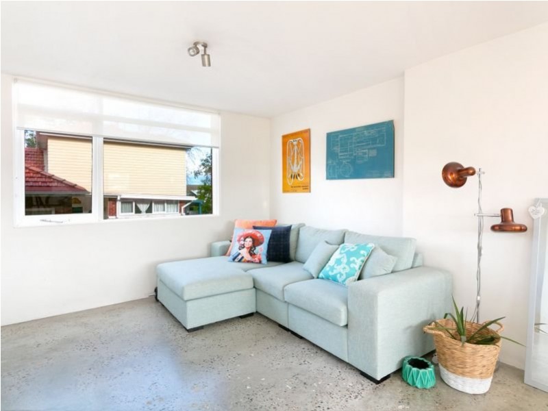 2/12A Corella Street, Freshwater NSW 2096