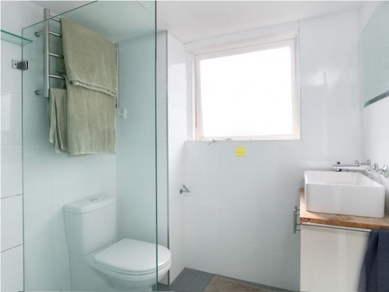 2/12A Corella Street, Freshwater NSW 2096