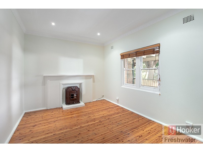 15 Wattle Road, North Manly NSW 2100