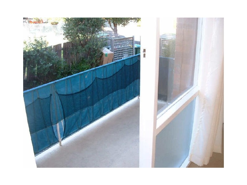 1/7 Wyuna Avenue, Freshwater NSW 2096