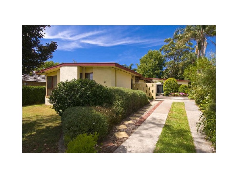 19 Inglebar Avenue, Allambie Heights NSW 2100