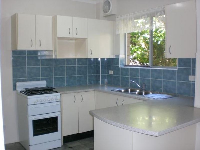 2/17 Waine Street, Freshwater NSW 2096