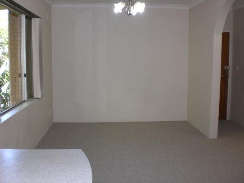 2/17 Waine Street, Freshwater NSW 2096