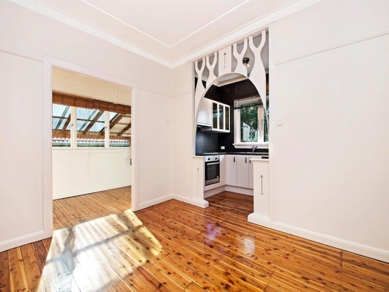 22 Sterland Avenue, North Manly NSW 2100