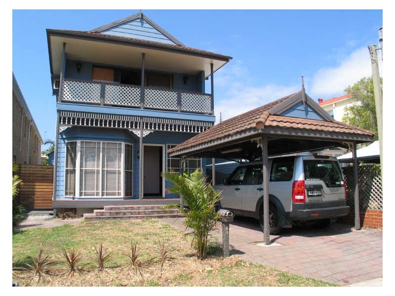 64 Wyadra Avenue, Freshwater NSW 2096