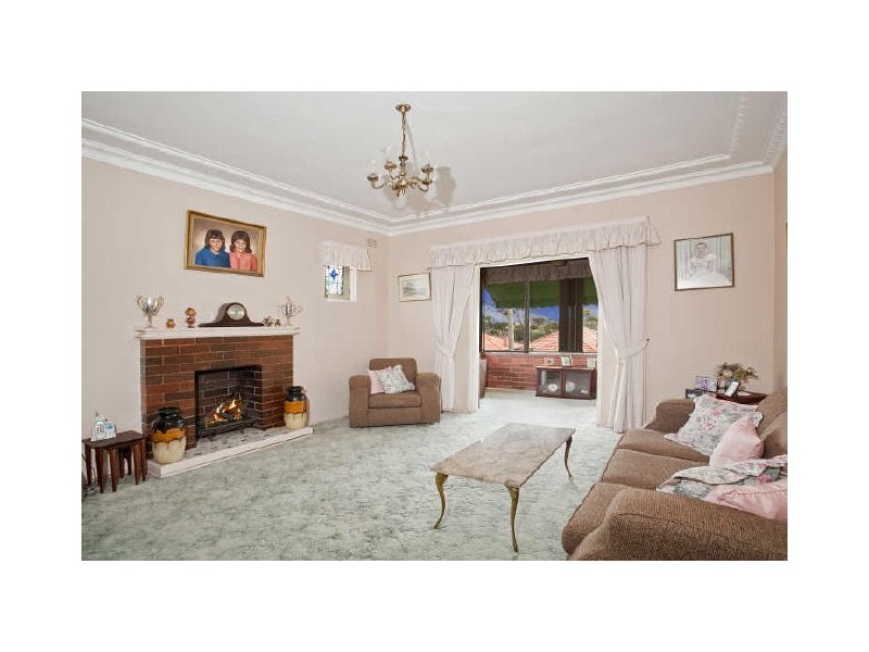 10 Smith Avenue, Allambie Heights NSW 2100