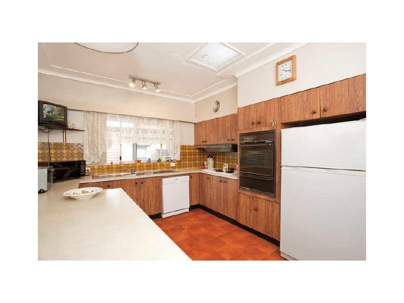 10 Smith Avenue, Allambie Heights NSW 2100