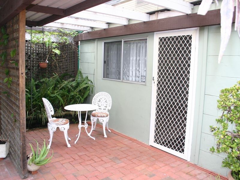 2/46 Wyadra Avenue, Freshwater NSW 2096