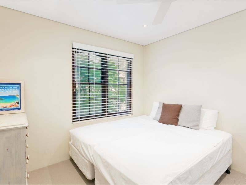 2/2 Carlton Street, Freshwater NSW 2096