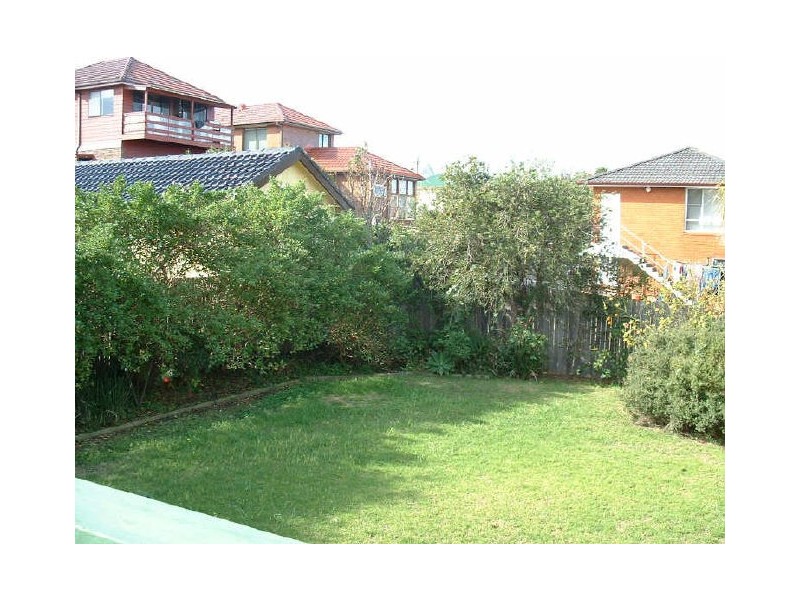 2 Bellevue Place, North Curl Curl NSW 2099