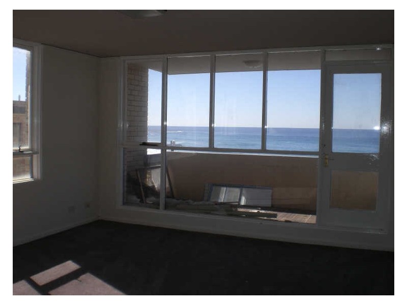 4/50a Carrington Parade, Curl Curl NSW 2096