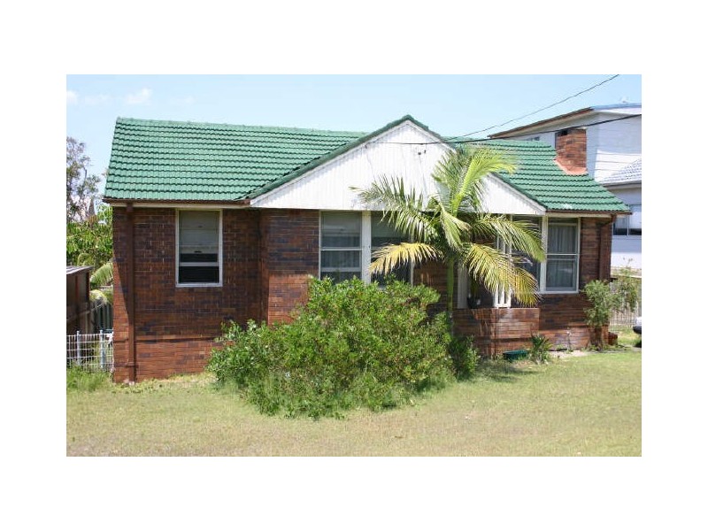 16 Farnell Street, Curl Curl NSW 2096