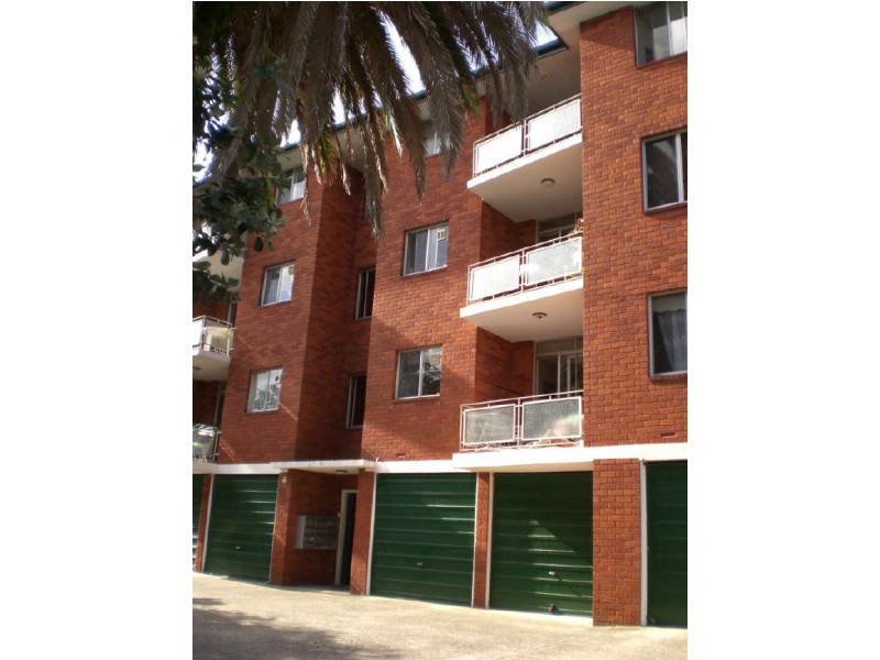 15/2 Greenwood, Freshwater NSW 2096