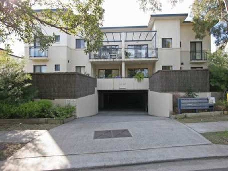 1/56-58 Old Pittwater Road, Brookvale NSW 2100