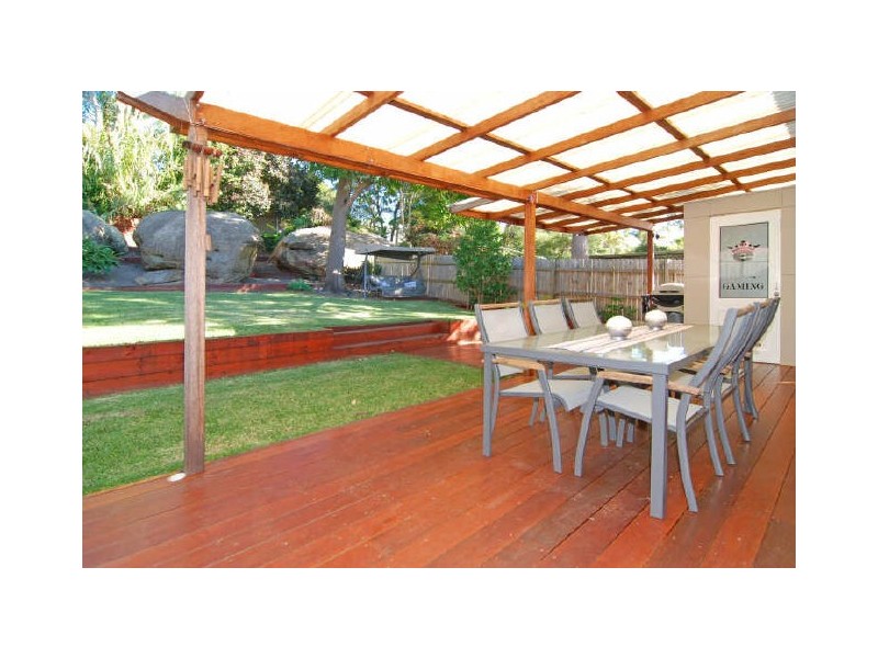 26 Adams Street, Curl Curl NSW 2096