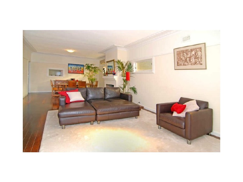 26 Adams Street, Curl Curl NSW 2096