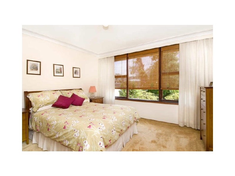 6 Sanananda Avenue, Allambie Heights NSW 2100