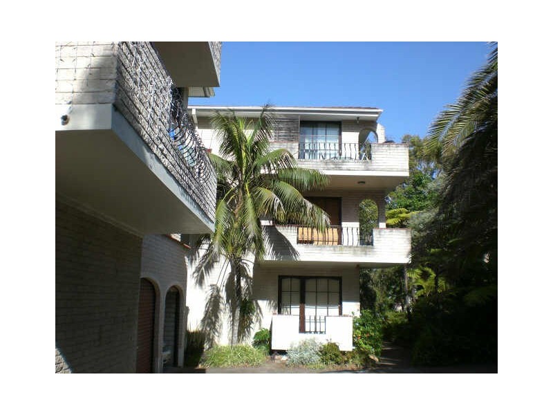 6/2 CARLTON STREET, Freshwater NSW 2096