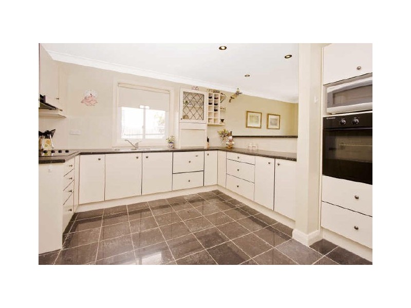 16 Ozone Street, Freshwater NSW 2096