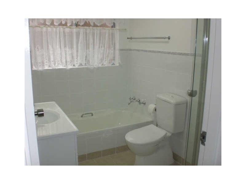 2/57 Howard Avenue, Dee Why NSW 2099