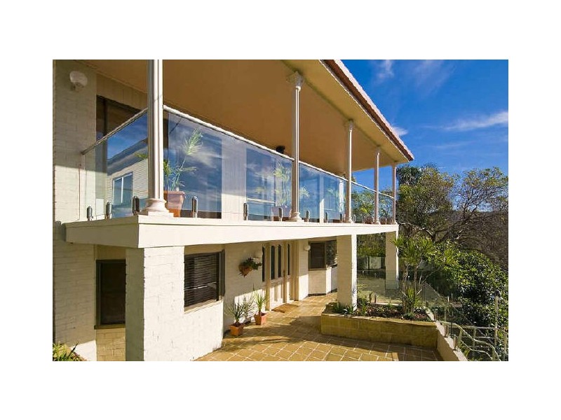 8 Pozieres Parade, Allambie NSW 2100