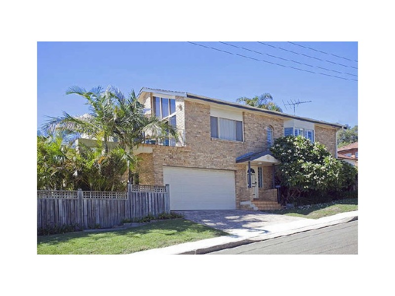 2 Adams Street, Curl Curl NSW 2096