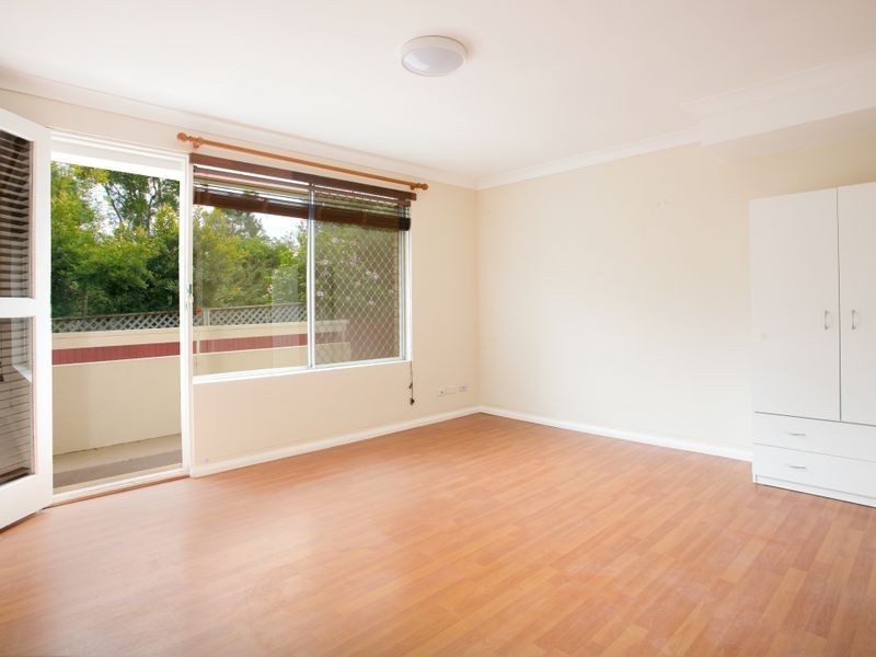 2/61 Wyndora Avenue, Freshwater NSW 2096