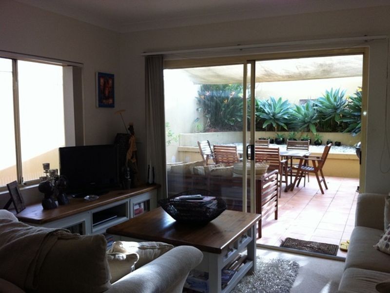 2/71 Evans Street, Freshwater NSW 2096