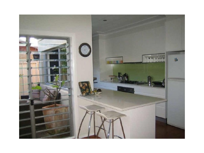 26 Curl Curl Parade, Curl Curl NSW 2096