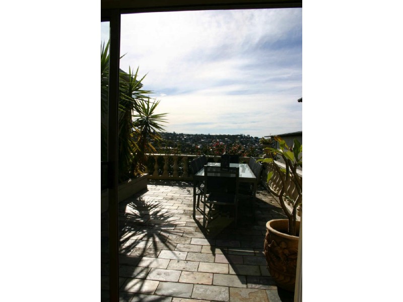 26 Curl Curl Parade, Curl Curl NSW 2096