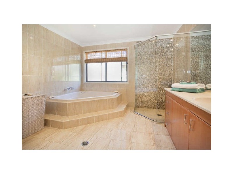 40A Brighton Street, Freshwater NSW 2096