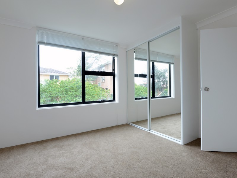 4/24 Wheeler Parade, Dee Why NSW 2099