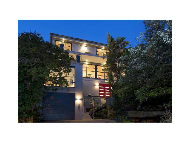 20 The Drive, Curl Curl NSW 2096