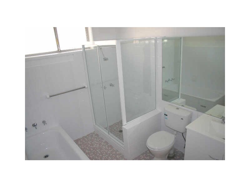 17 Carrington, Curl Curl NSW 2096
