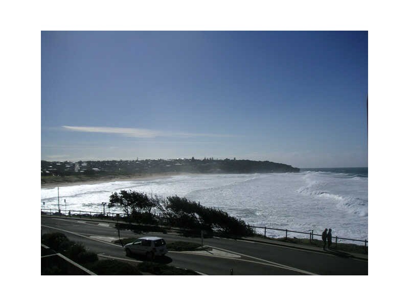 5/2-4 Beach Street, Curl Curl NSW 2096
