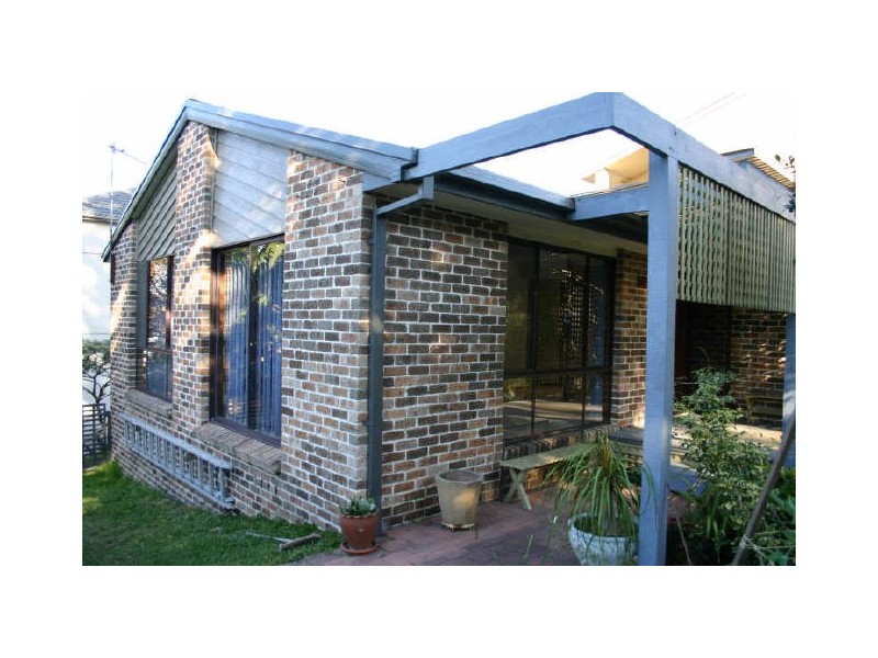 2A Tanderra Place, Curl Curl NSW 2096