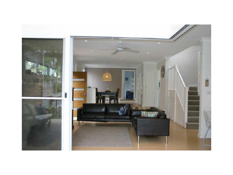 37 Surfers Parade, Freshwater NSW 2096